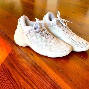 adidas Mens Don Issue 2 Basketball Mens Shoe